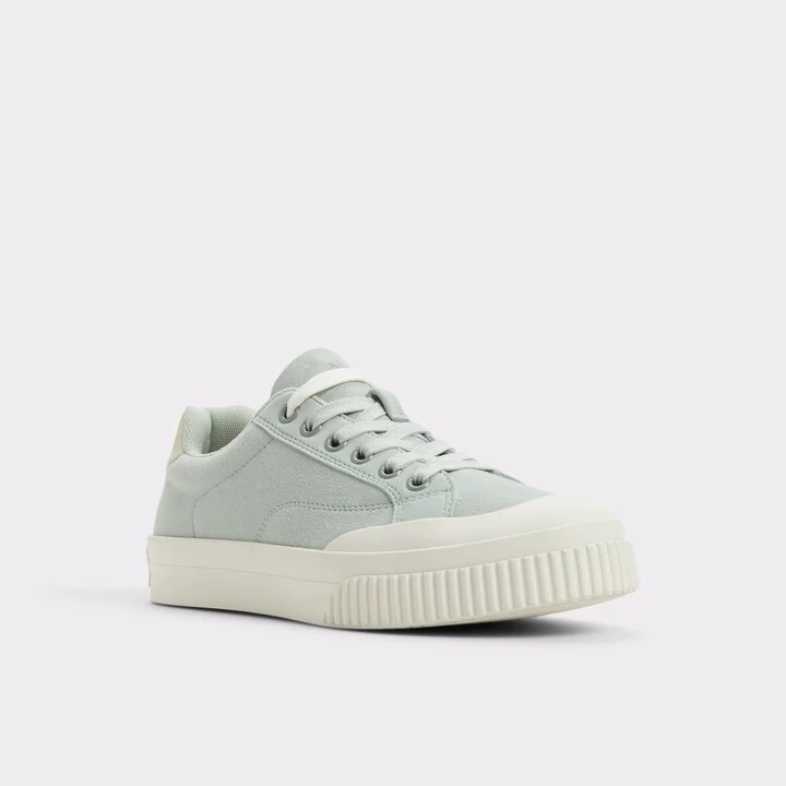 Low top sneaker - Image 4