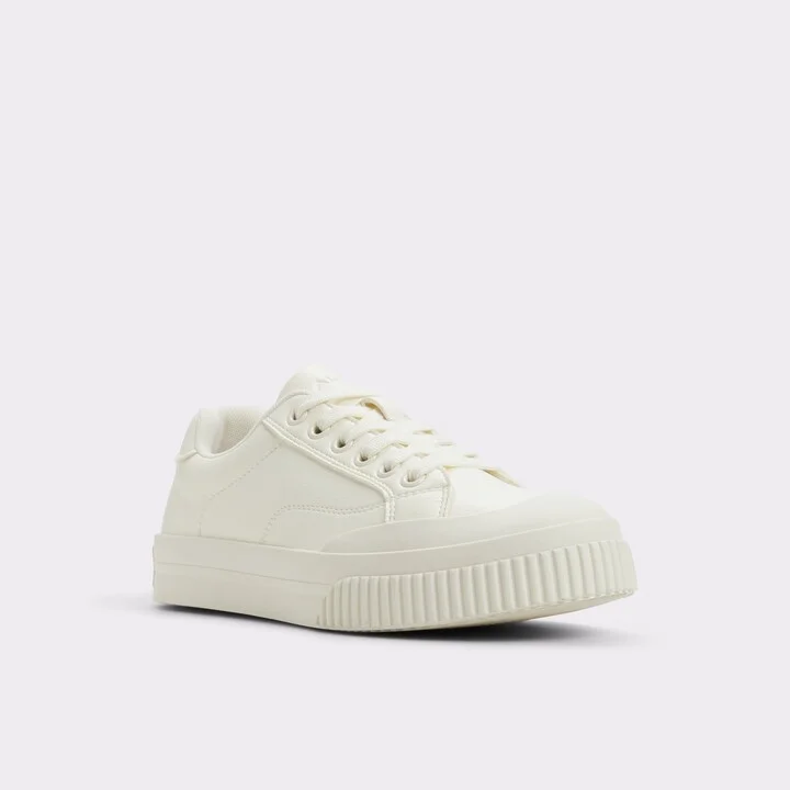 Low top sneaker - Image 4