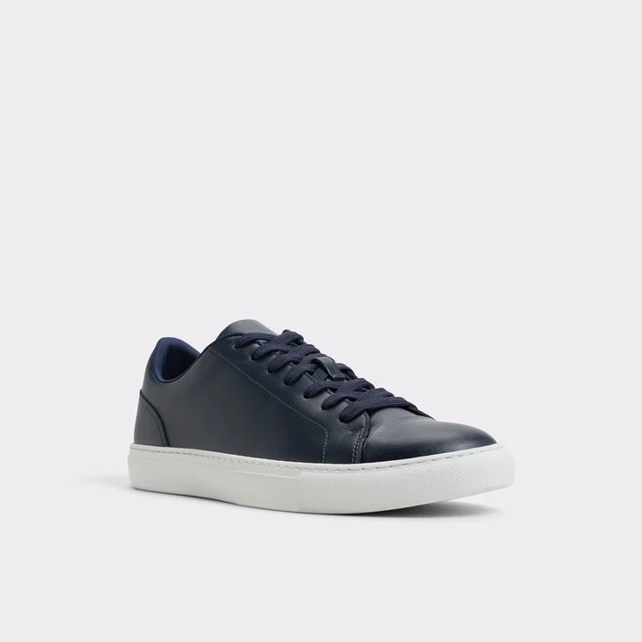 Low top sneaker - Image 4