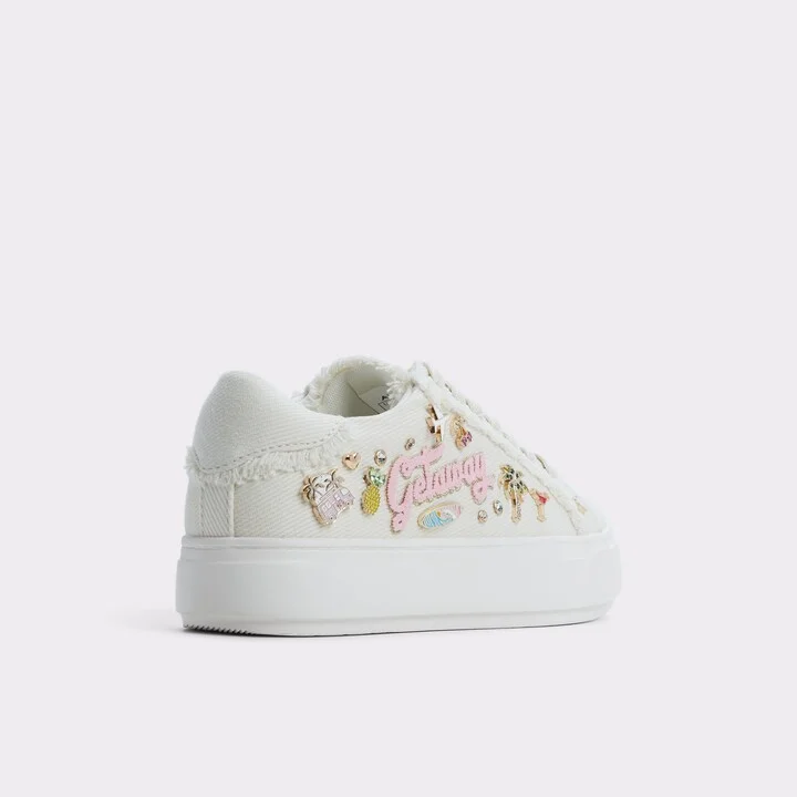 Low top sneaker - Image 2