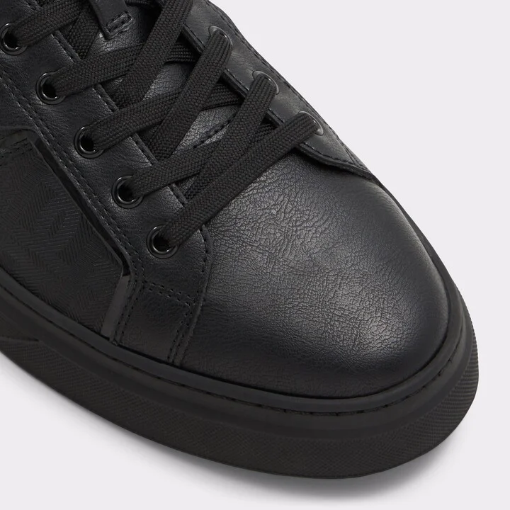 Low top sneaker - Image 6