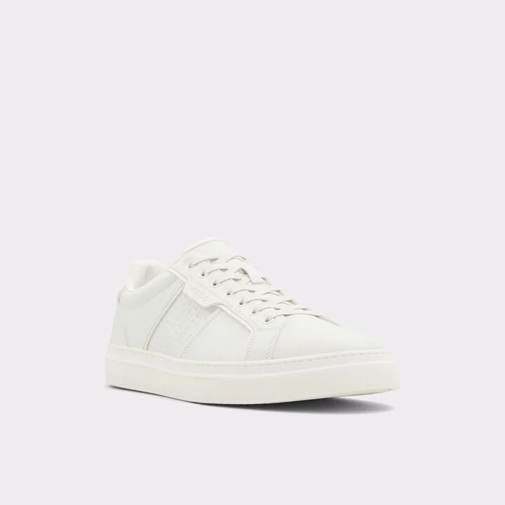 Low top sneaker - Image 4