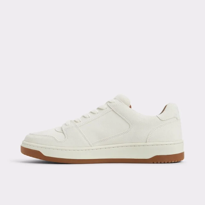 Low top sneaker - Image 4