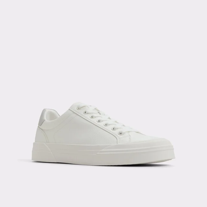 Low top sneaker - Image 4
