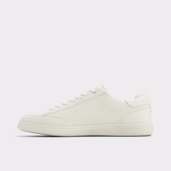 Low top sneaker - Image 3