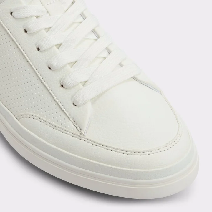 Low top sneaker - Image 5