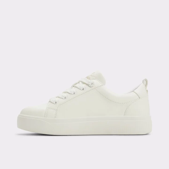 Low top sneaker - Image 3