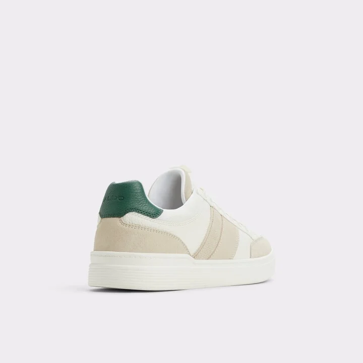 Low top sneaker - Image 2