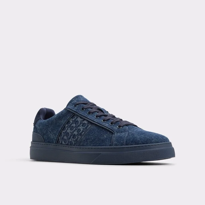 Low top sneaker - Image 4
