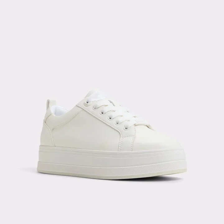 Low top sneaker - Image 4
