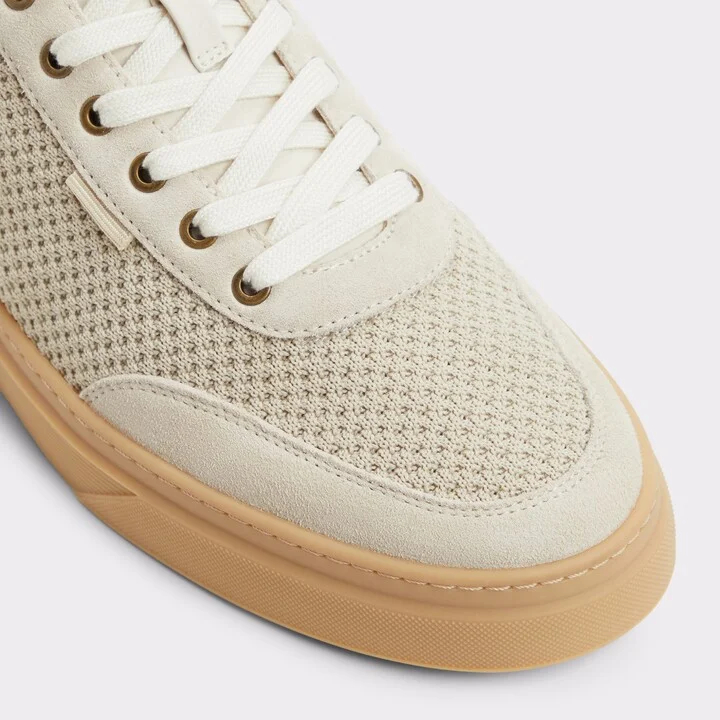 Low top sneaker - Image 5