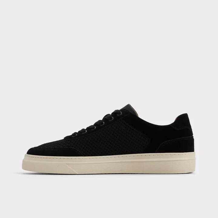 Low top sneaker - Image 3