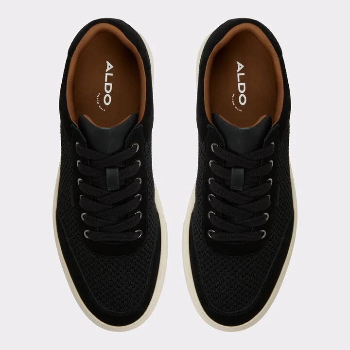 Low top sneaker - Image 6