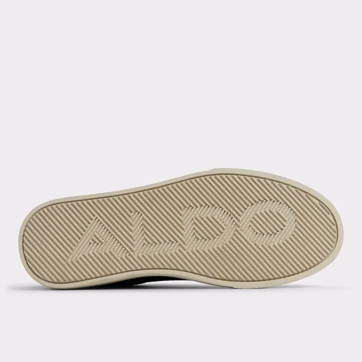 Low top sneaker - Image 7