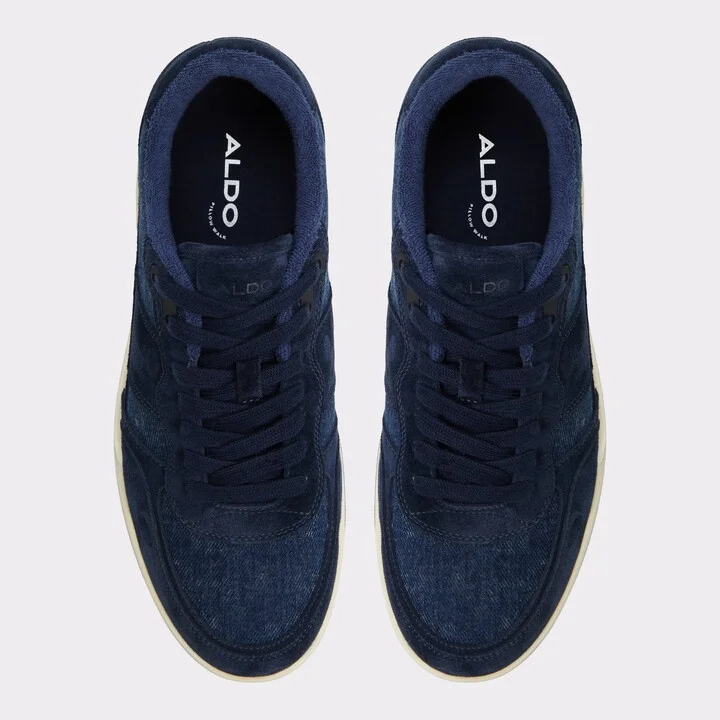 Low top sneaker - Image 6