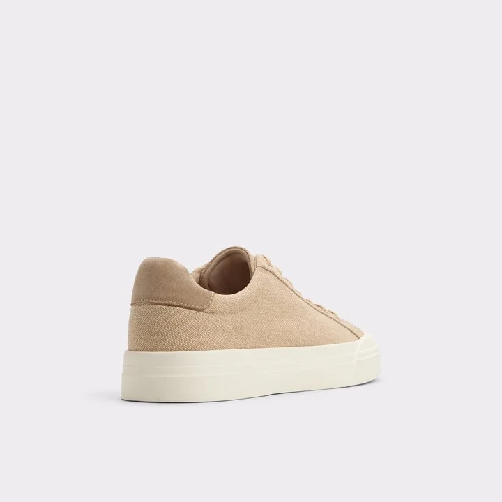 Low top sneaker - Image 2
