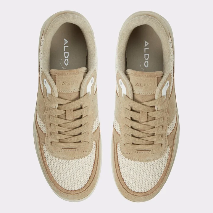 Low top sneaker - Image 6