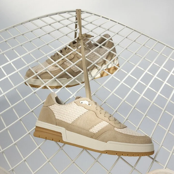 Low top sneaker - Image 8