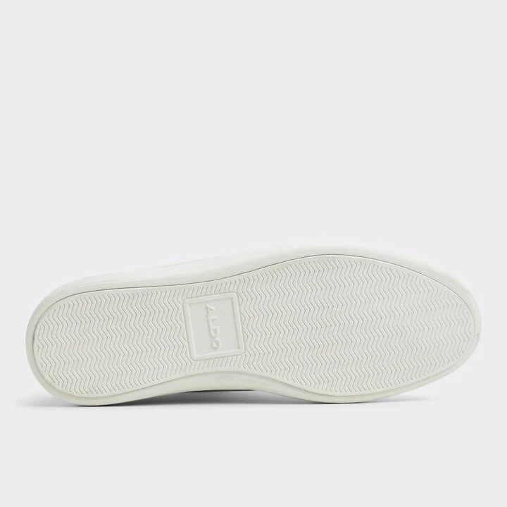 Low top sneaker - Image 7