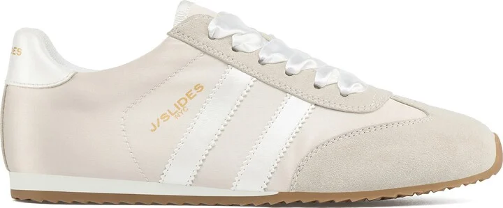 Low Top Sneaker - Image 9