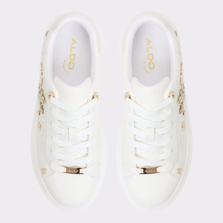 Low top sneaker - Image 6