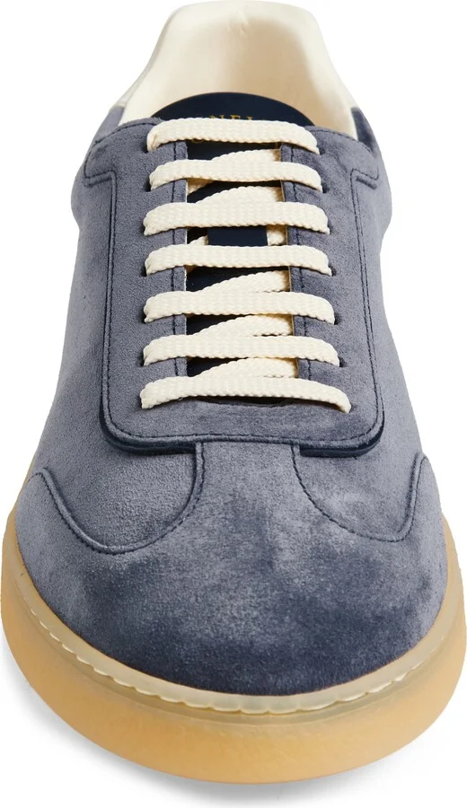 Low Top Sneaker - Image 4