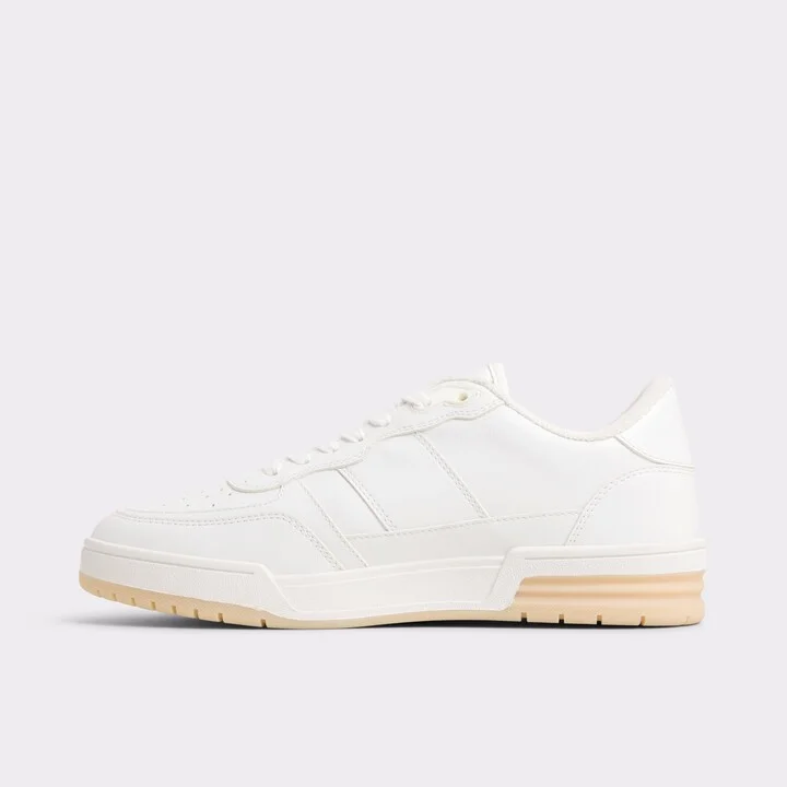 Low top sneaker - Image 3