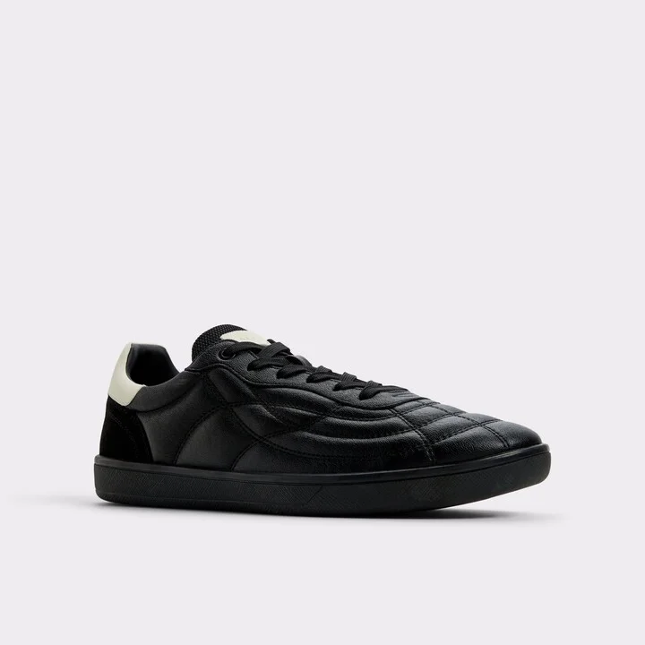 Low top sneaker - Image 4