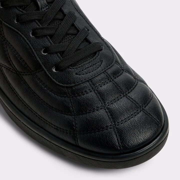 Low top sneaker - Image 5