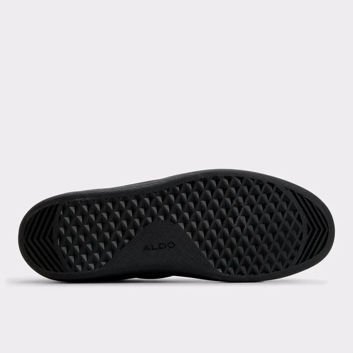Low top sneaker - Image 7