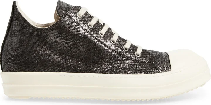 Low Top Sneaker - Image 3