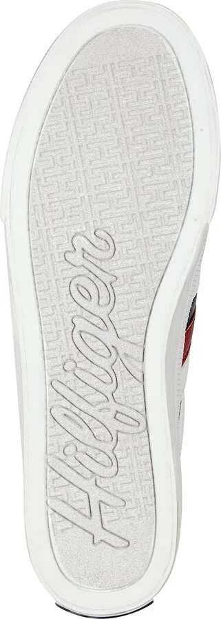 Low Top Sneaker - Image 4
