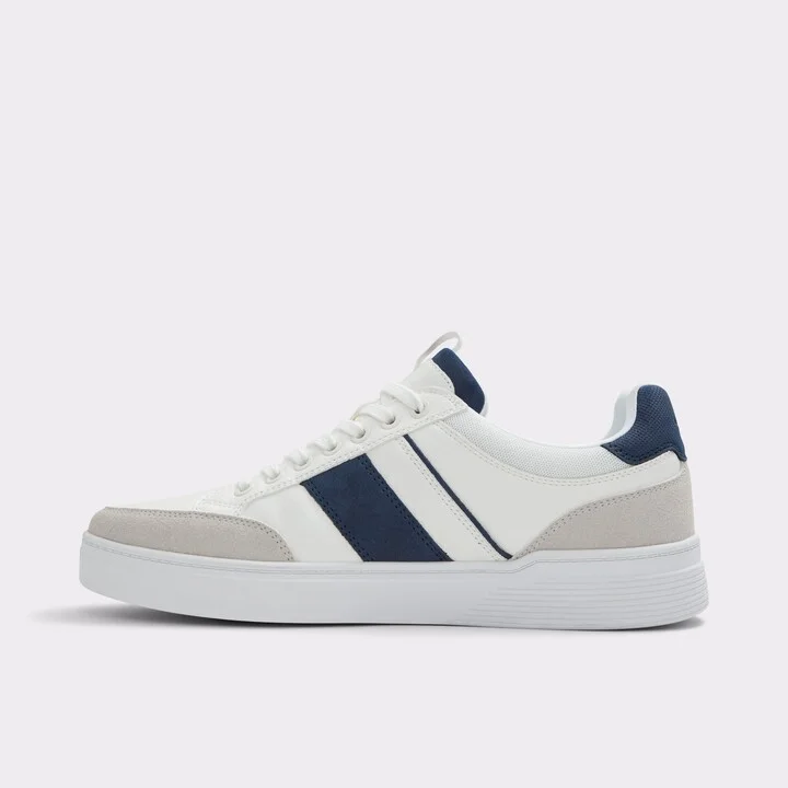 Low top sneaker - Cup sole - Image 4