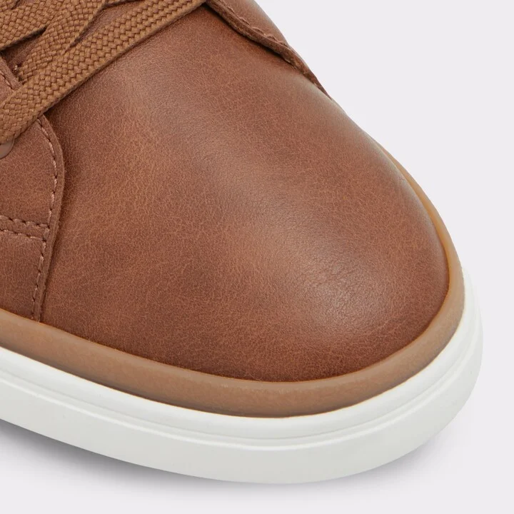 Low top sneaker - Cup sole - Image 5
