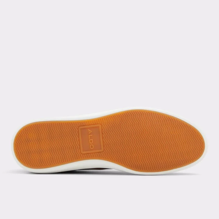 Low top sneaker - Cup sole - Image 7
