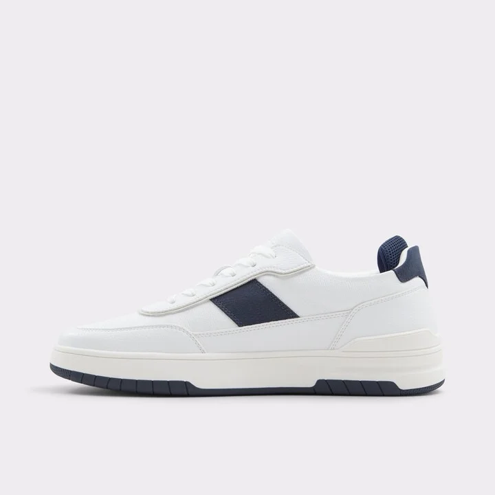 Low top sneaker - Cup sole - Image 3