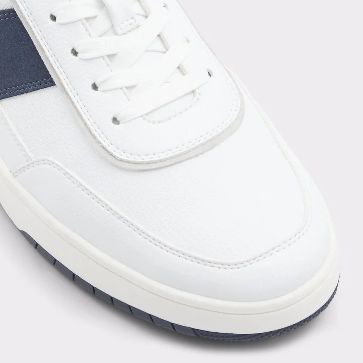 Low top sneaker - Cup sole - Image 5