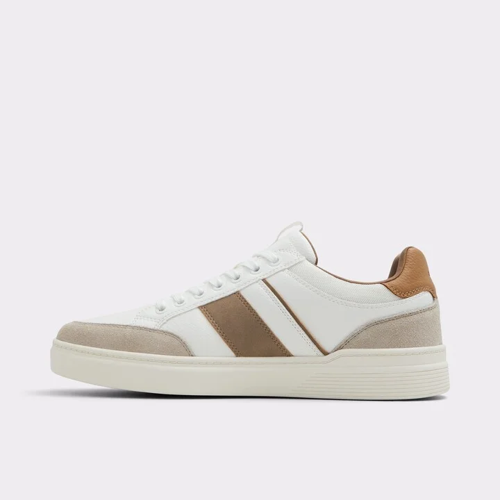 Low top sneaker - Cup sole - Image 3