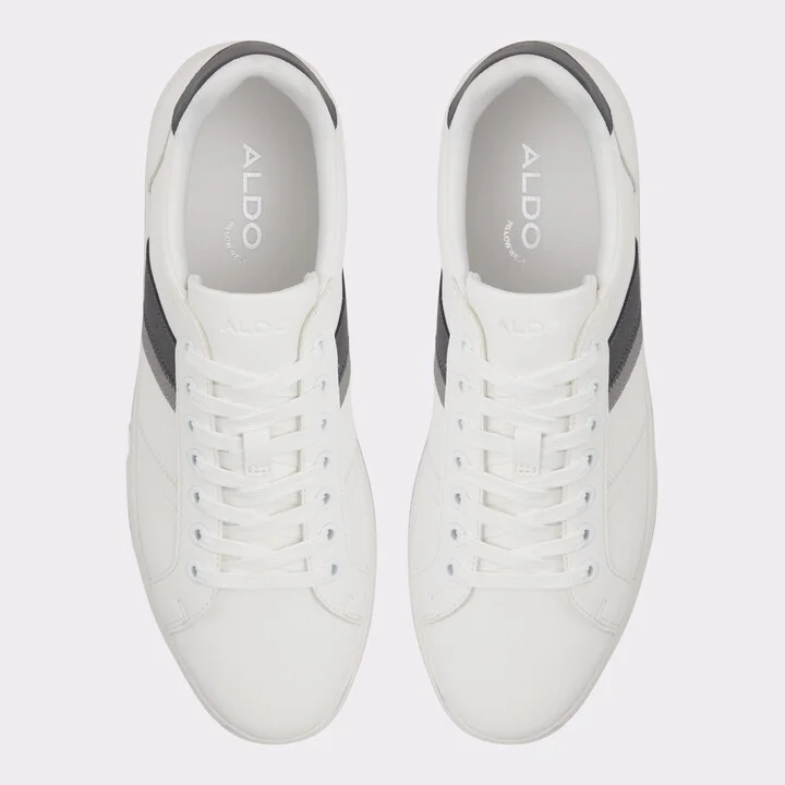 Low top sneaker - Cup sole - Image 6
