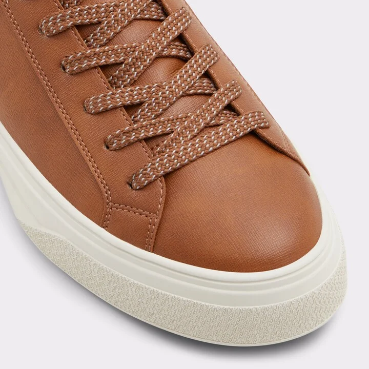 Low top sneaker - Cup sole - Image 5