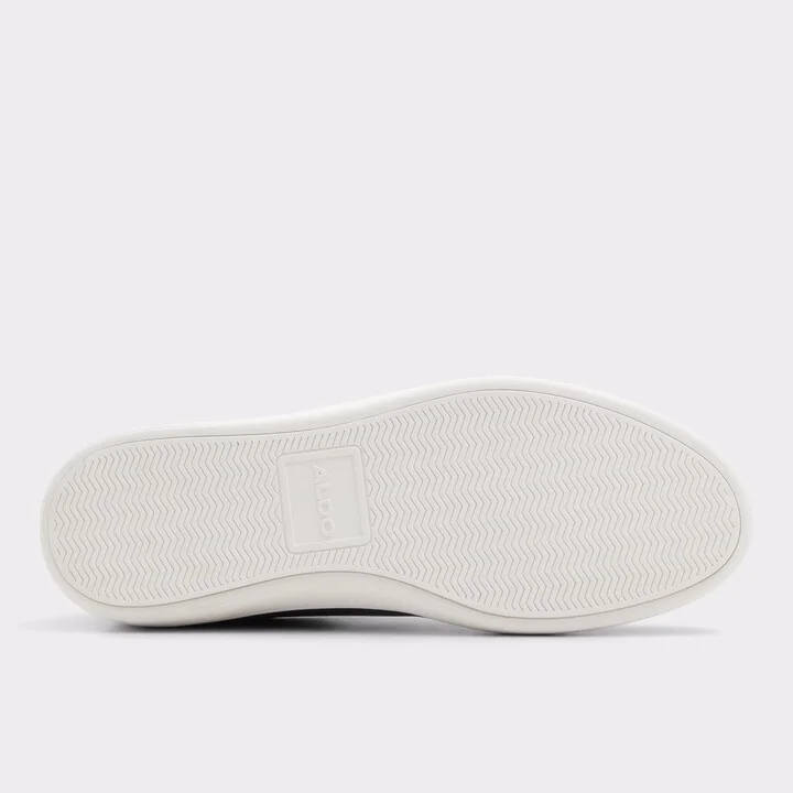 Low top sneaker - Cup sole - Image 8