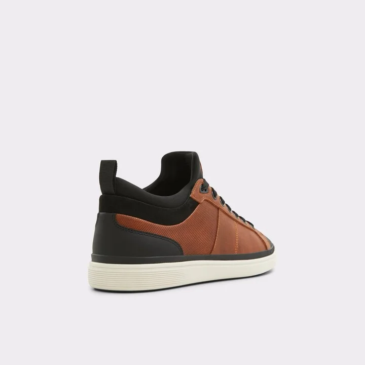 Low top sneaker - Cup sole - Image 2