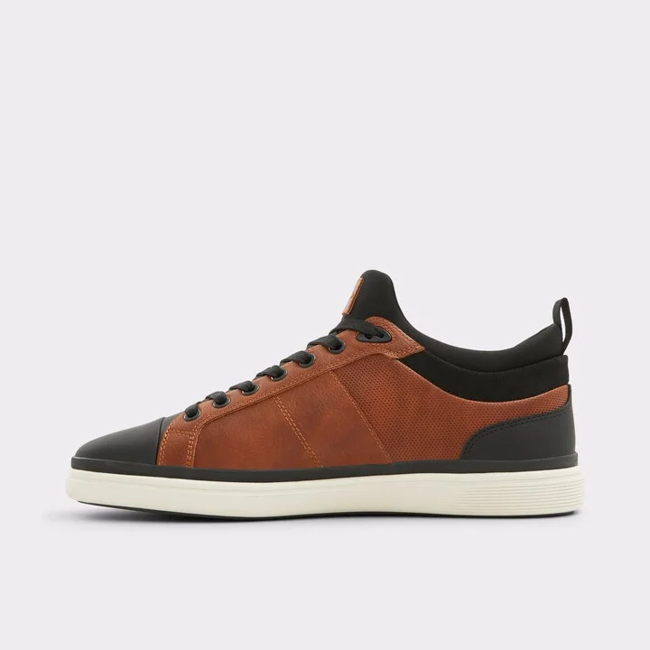 Low top sneaker - Cup sole - Image 3