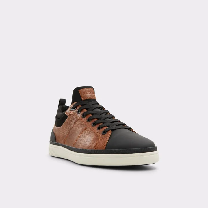 Low top sneaker - Cup sole - Image 4