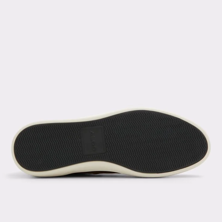 Low top sneaker - Cup sole - Image 7