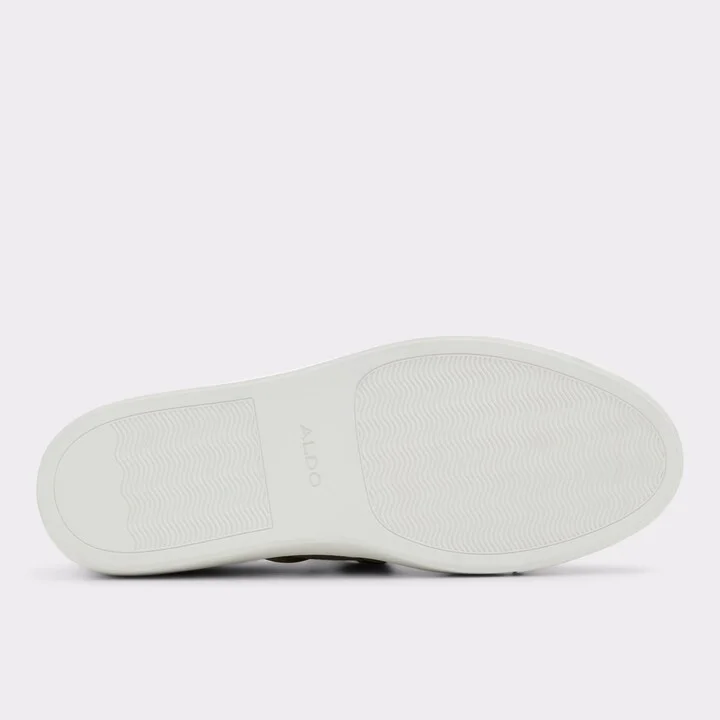 Low top sneaker - Cup sole - Image 7
