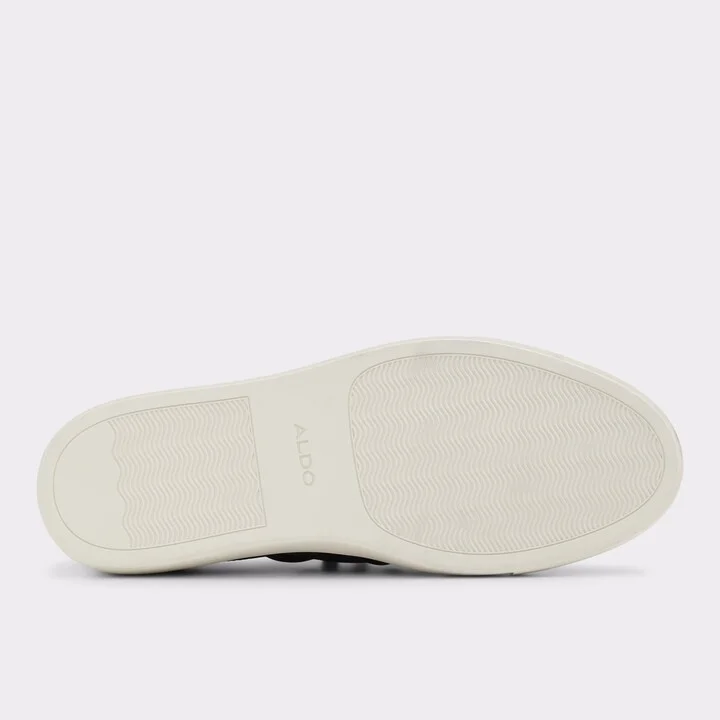 Low top sneaker - Cup sole - Image 8