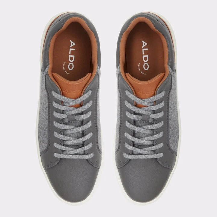 Low top sneaker - Cup sole - Image 7