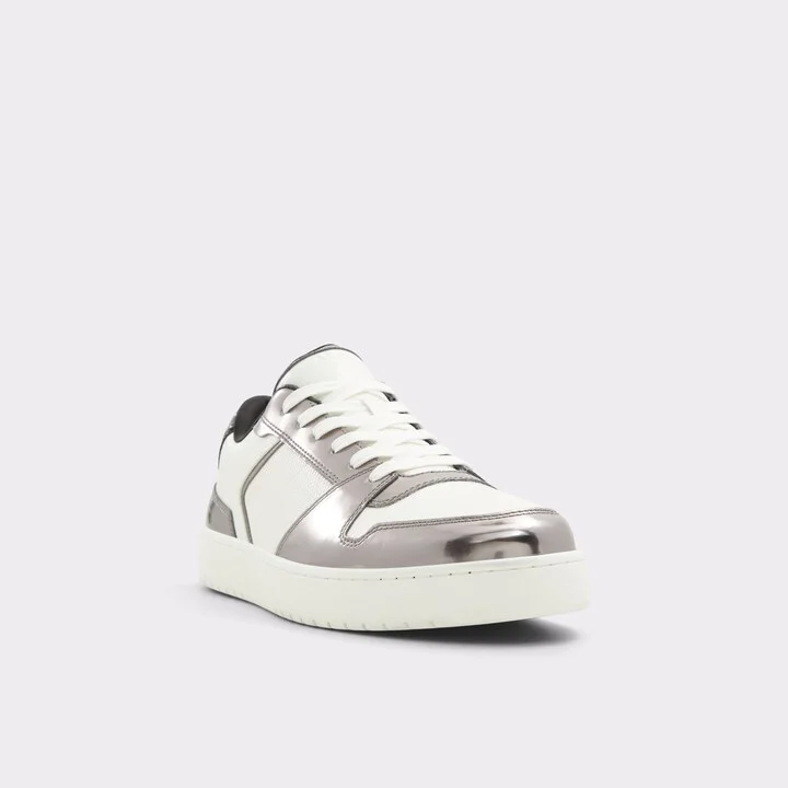 Low top sneaker - Cup sole - Image 4