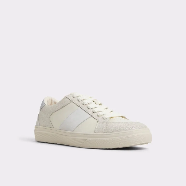 Low top sneaker - Cup sole - Image 4